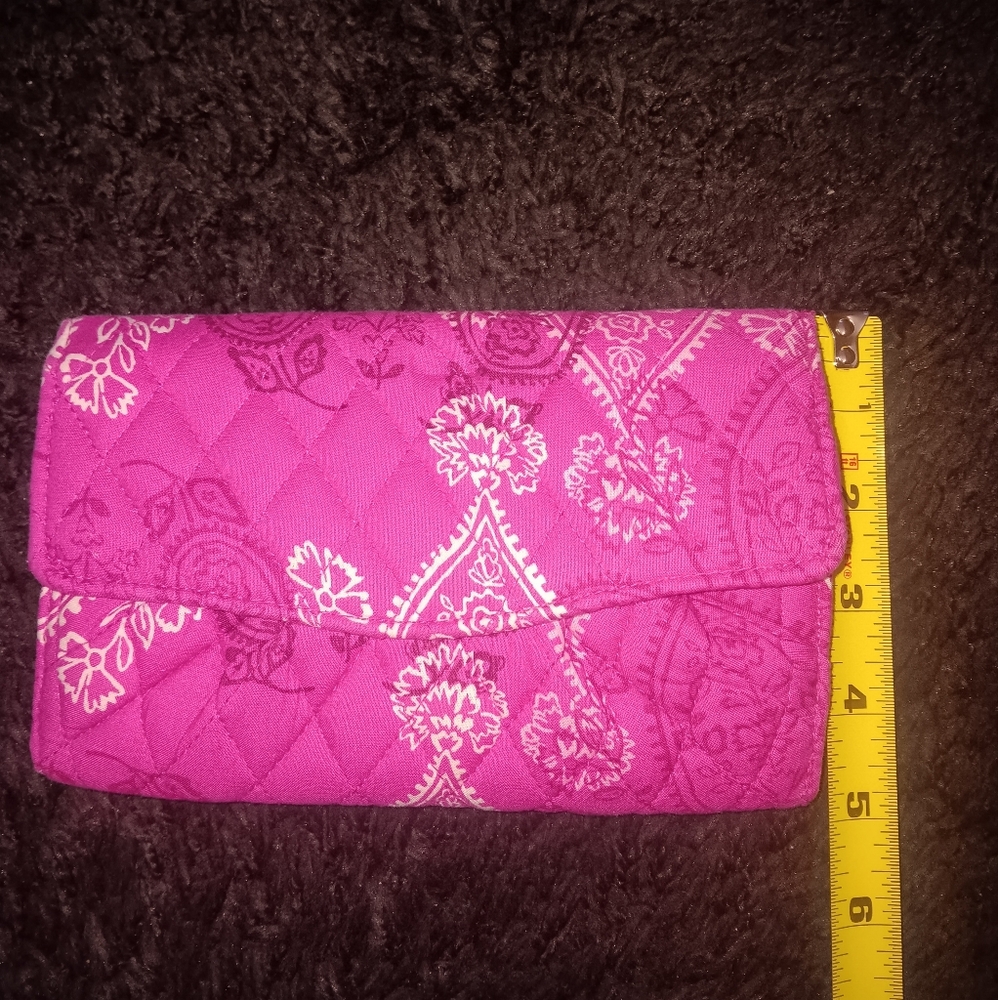 VERA BRADLEY PINK QUILTED WALLET WITH STRAP